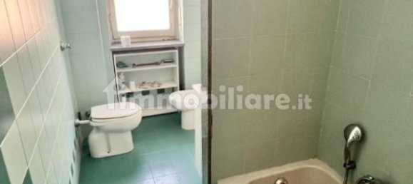 Apartamento T2 em Turin, Italy N.º 379882 30