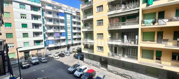 Apartamento T2 em Turin, Italy N.º 379882 29