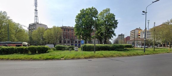 Apartamento de 3 habitaciónes en Milan, Italy No. 336877 34