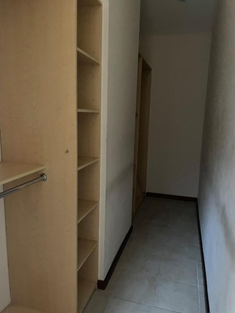 شقة 3 غرف نوم  في Santa Ana, Costa Rica رقم 1131