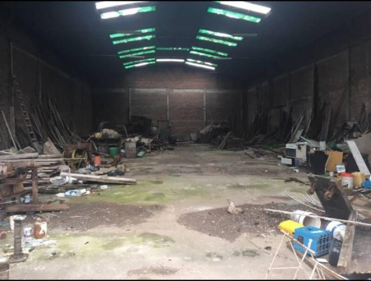 986m² Commercial property in Vicente Lopez, Argentina No. 25137