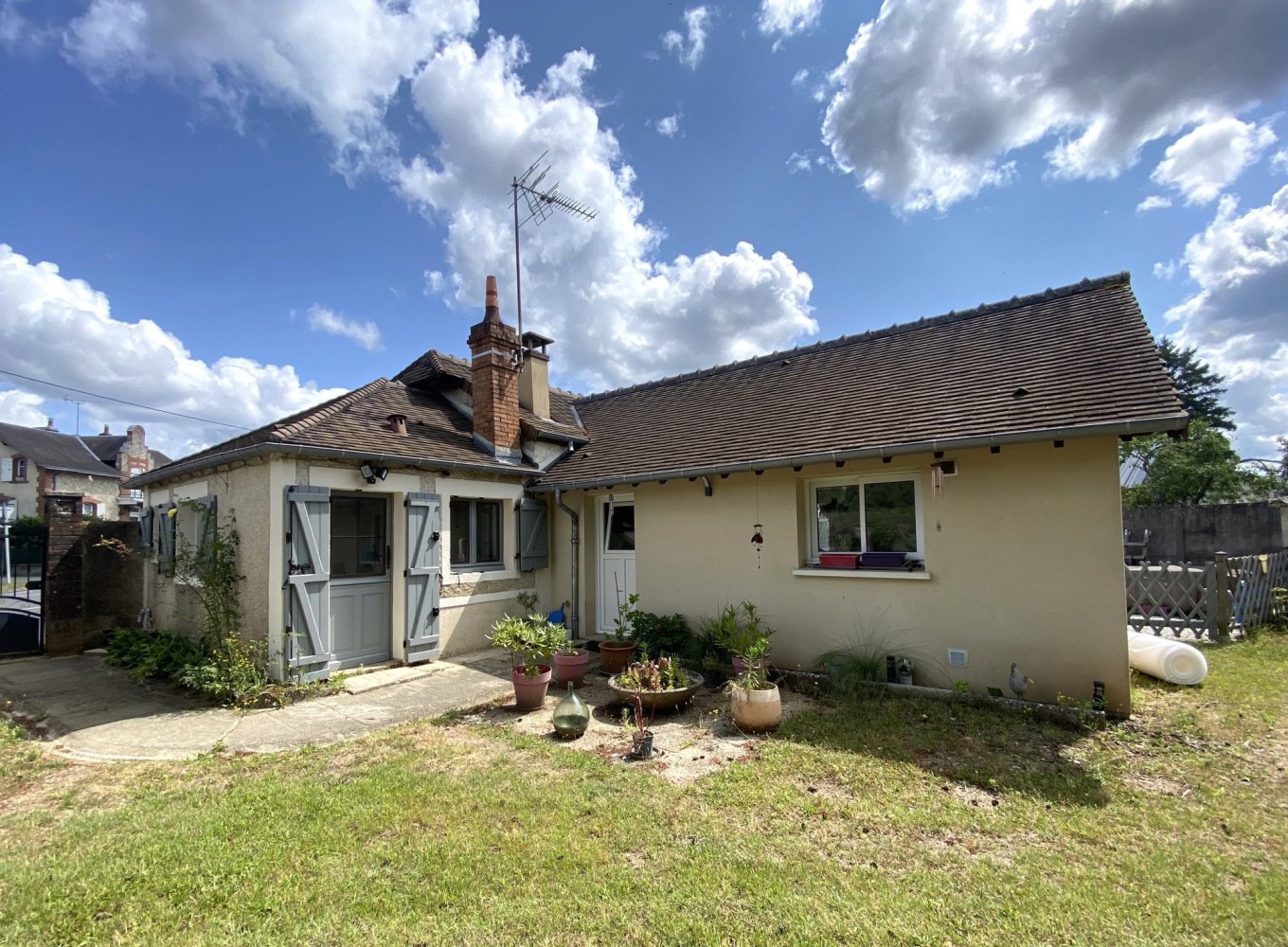 2 غرف نوم منزل في Souesmes, France رقم 256615