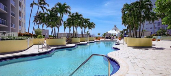 Propriedade comercial em Miami, EUA 47.01 m² N.º 614631 6
