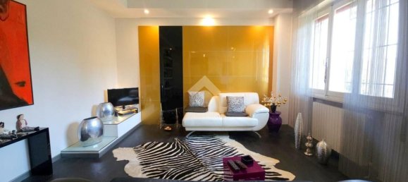 Villa de 3 habitaciónes en Rodigo, Italy No. 260484 8