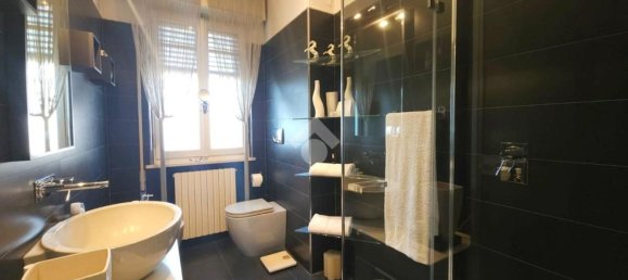 Villa de 3 habitaciónes en Rodigo, Italy No. 260484 21