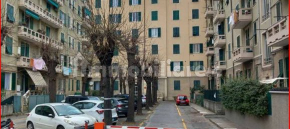 1 bedroom Apartment in Genoa, Italy No. 337231 3