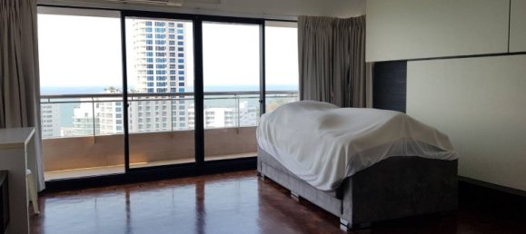 3 bedrooms Condominium for sale in Pattaya, Chonburi, Eastern Thailand, Thailand № 82666 16