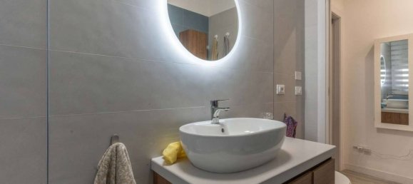 Apartamento de 2 dormitorios en Foggia, Italy No. 84411 17