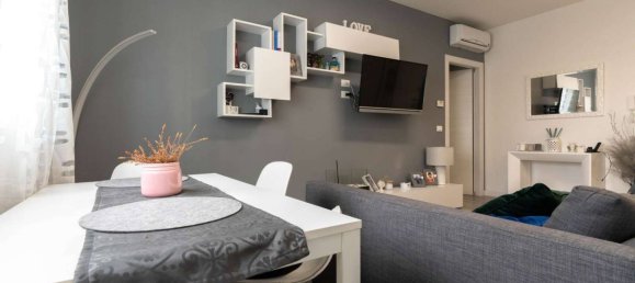 Apartamento de 2 dormitorios en Foggia, Italy No. 84411 14