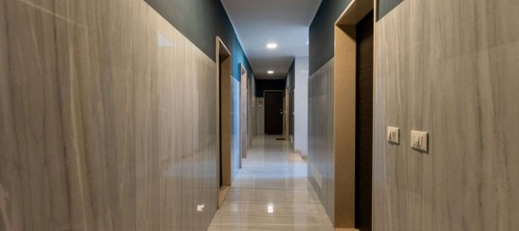 Apartamento de 2 dormitorios en Foggia, Italy No. 84411 42