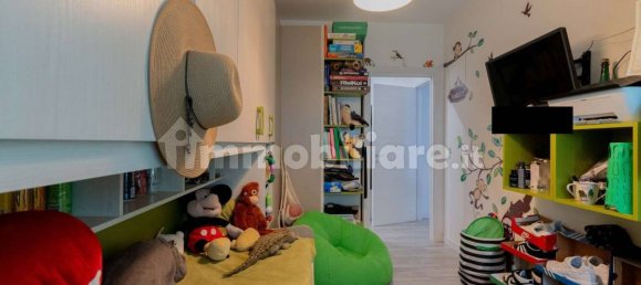 Apartamento de 2 dormitorios en Foggia, Italy No. 84411 27