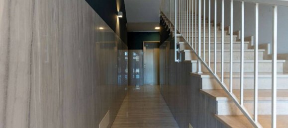 Apartamento de 2 dormitorios en Foggia, Italy No. 84411 44