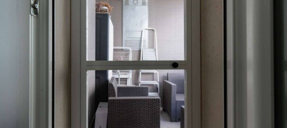 Apartamento de 2 dormitorios en Foggia, Italy No. 84411 28