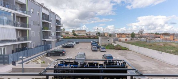 Apartamento de 2 dormitorios en Foggia, Italy No. 84411 34