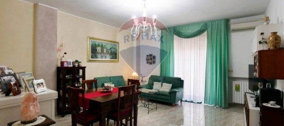 3 Schlafzimmer Wohnung in Taranto, Italy, Nr. 304676 5