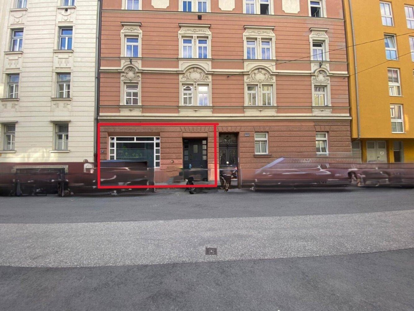 71m² Office in Innsbruck-Stadt, Austria No. 193738