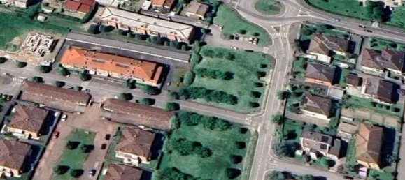 5 bedrooms Apartment in Torrile, Italy No. 326252 15