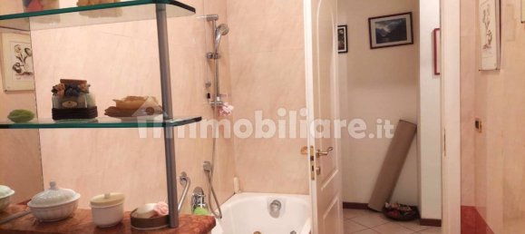 2 bedrooms Apartment in Bologna, Italy No. 31401 9