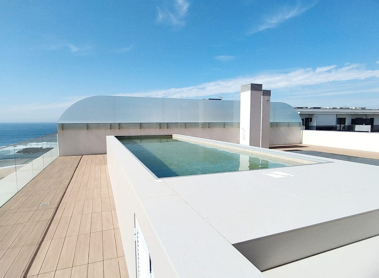 3 bedrooms Penthouse in Vila do Conde, Portugal No. 110722