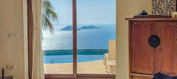 Villa 4+1 in Kalkan, Turkey No. 5909 9