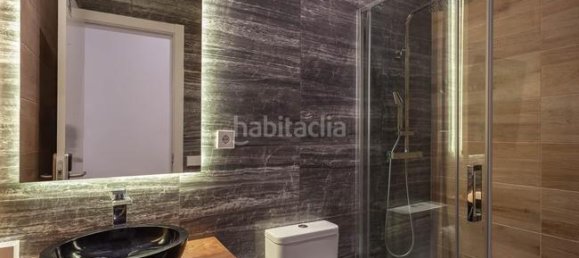 5 bedrooms Apartment in Madrid, Spain No. 27711 11