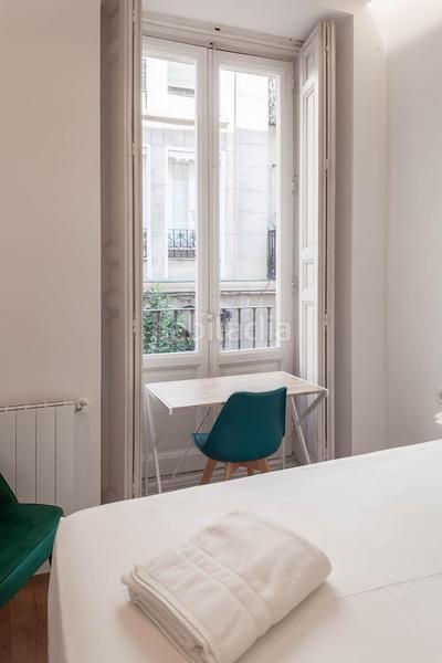 5 bedrooms Apartment in Madrid, Spain No. 27711