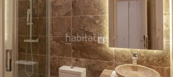 5 bedrooms Apartment in Madrid, Spain No. 27711 23