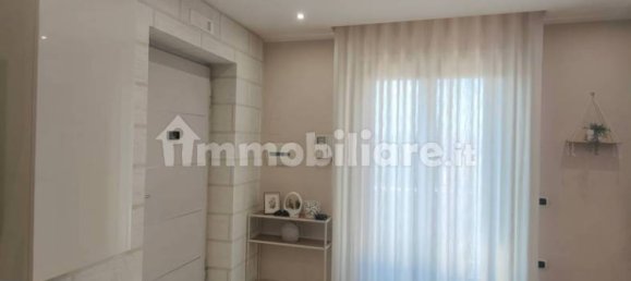 Квартира с 2 спальнями в Суччиво, Италия № 260870 17