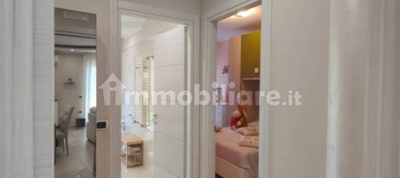 Квартира с 2 спальнями в Суччиво, Италия № 260870 27