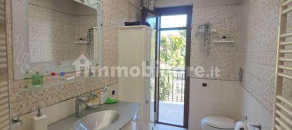 Квартира с 2 спальнями в Суччиво, Италия № 260870 39