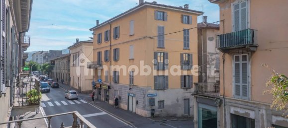 2 bedrooms Apartment in Como, Italy No. 90847 24