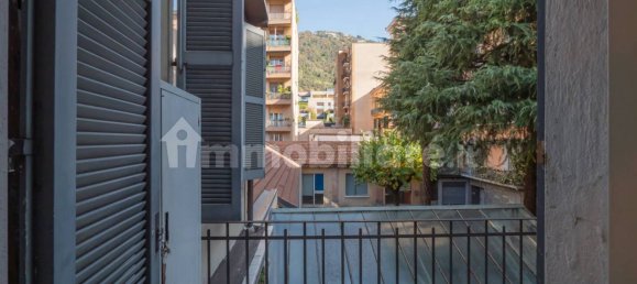 2 bedrooms Apartment in Como, Italy No. 90847 9