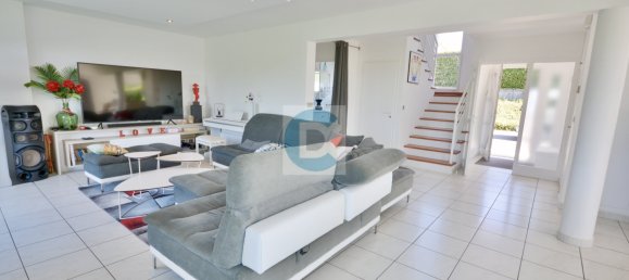 Villa de 6 dormitorios en Villy-le-Pelloux, France No. 196858 4