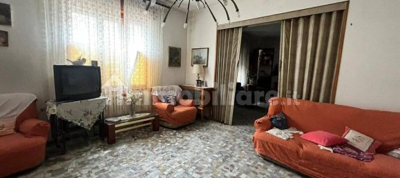 5 bedrooms Villa in Taglio di Po, Italy No. 121376 8