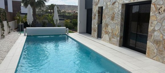 3 Schlafzimmer Villa in Algorfa, Spain, Nr. 176543 2