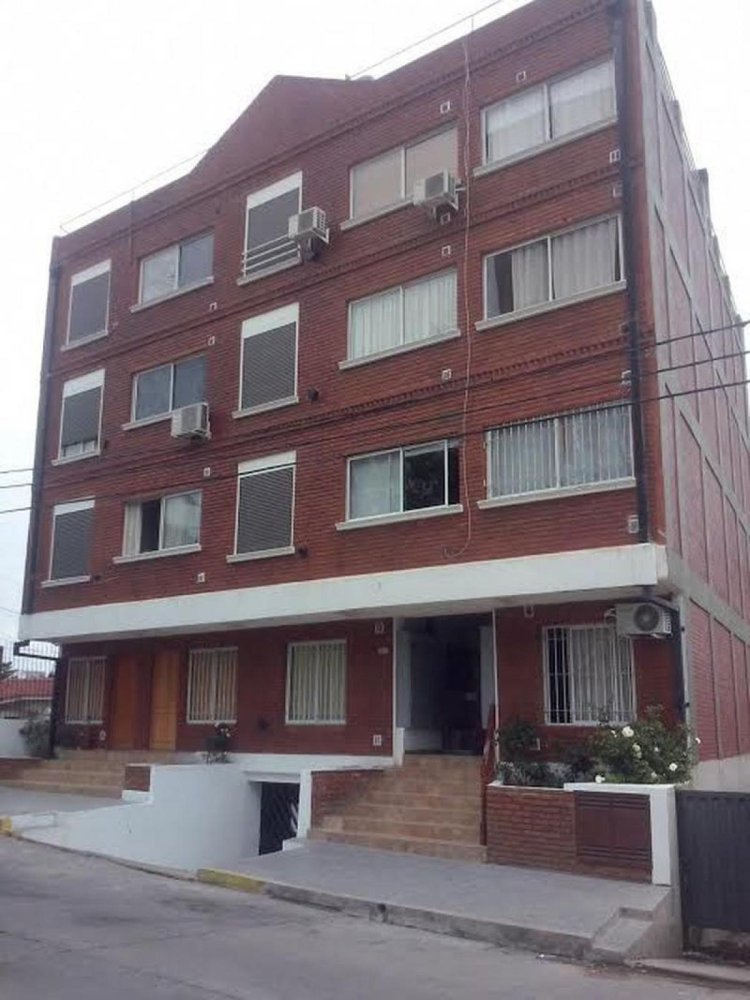 Studio in Cordoba, Argentina No. 6773