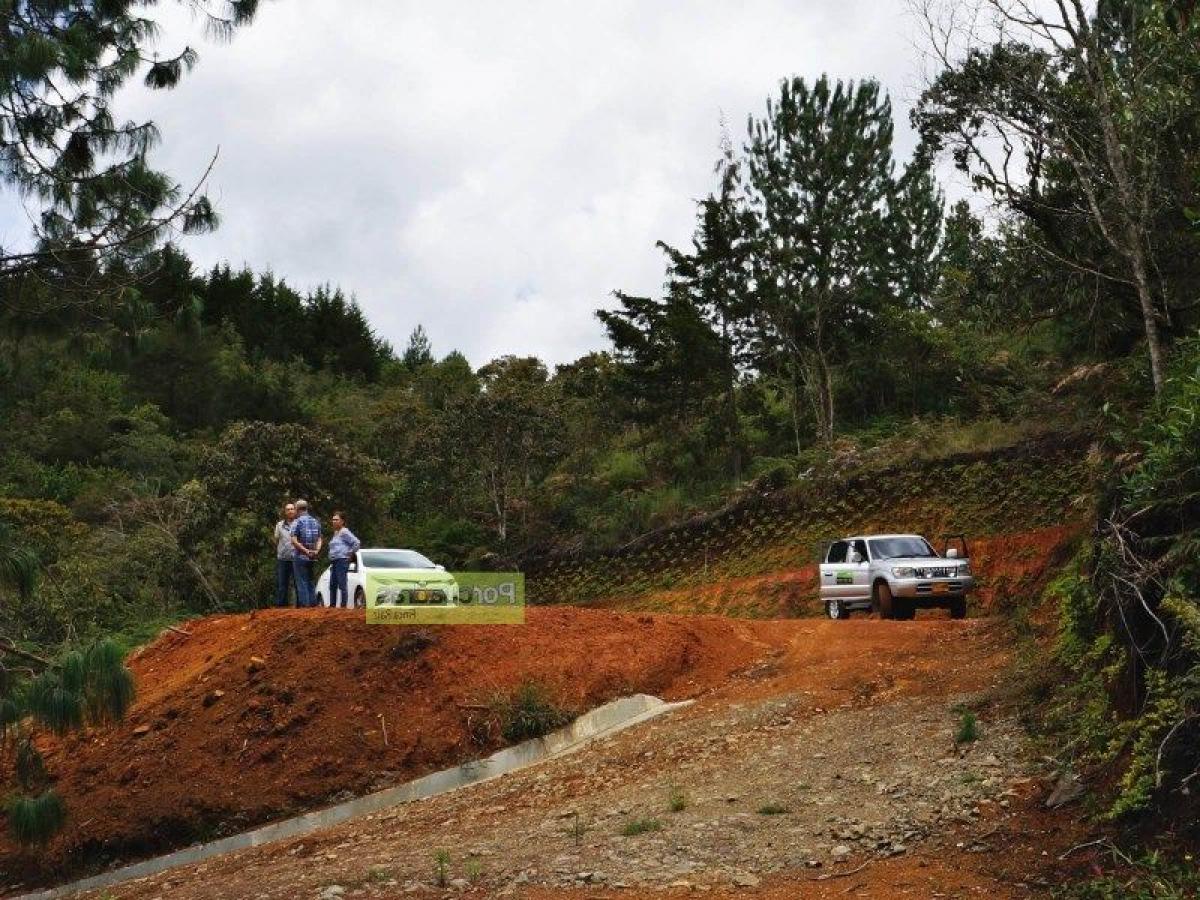  Land in Antioquia, Colombia No. 683
