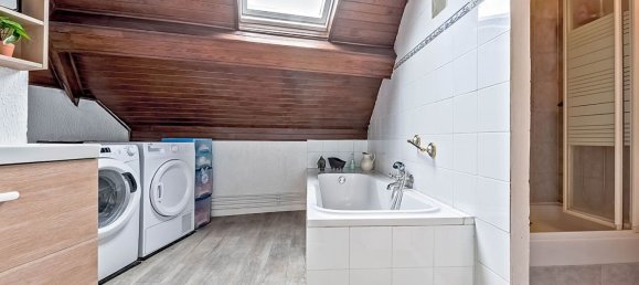 Casa de 3 dormitorios en Neuilly-en-Thelle, France No. 48735 7