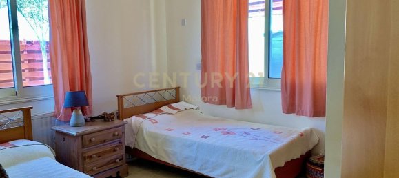 Villa de 3 dormitorios en Pyrgos, Cyprus No. 539 9