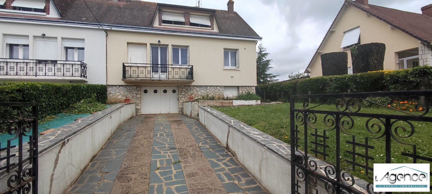 4 bedrooms House in Bonneval, France No. 42253