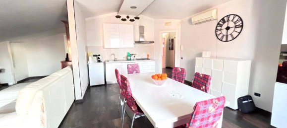 3 Schlafzimmer Wohnung in Somma Vesuviana, Italy, Nr. 157687 11