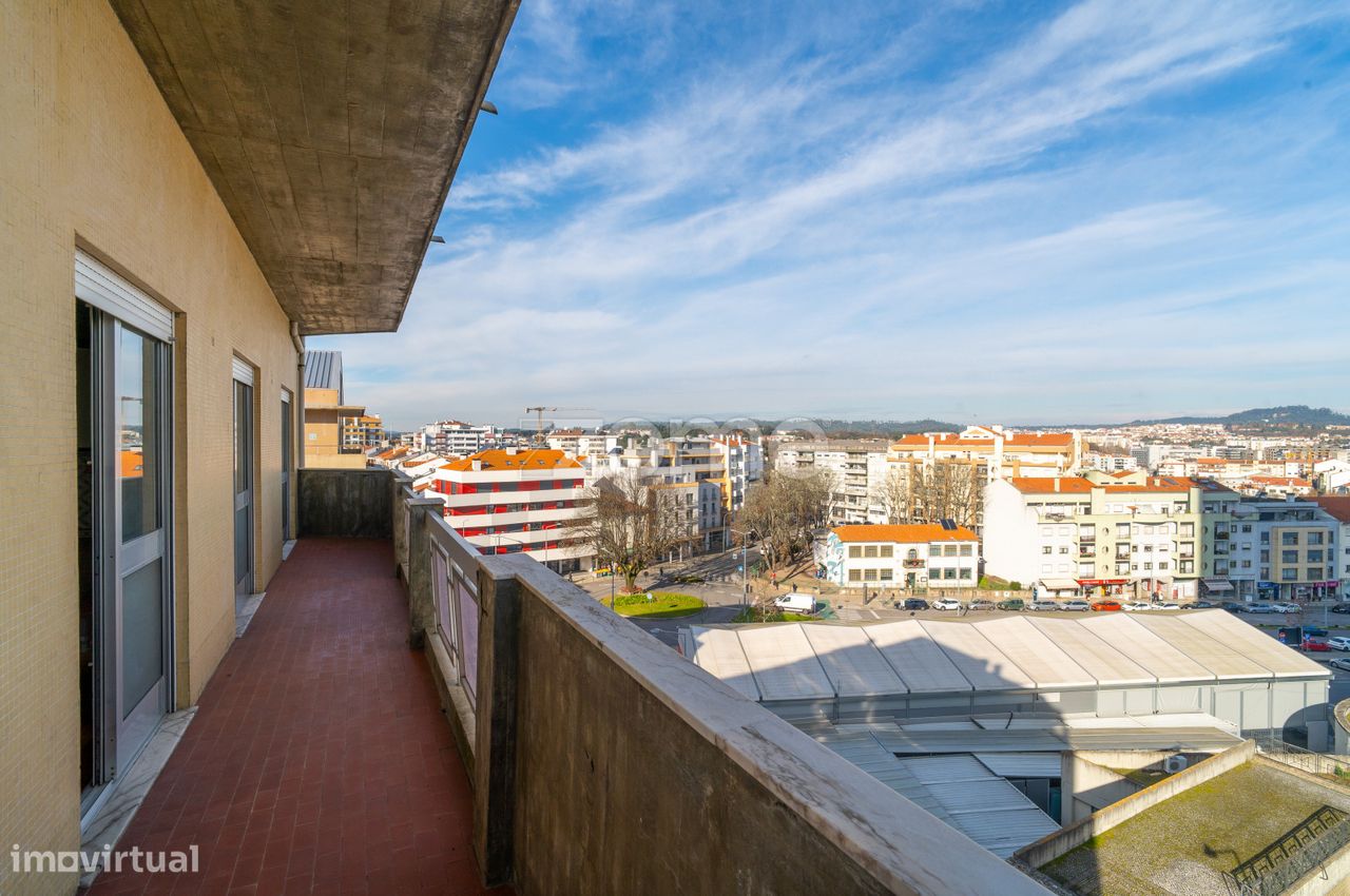4 bedrooms Apartment in Viseu, Portugal No. 91273