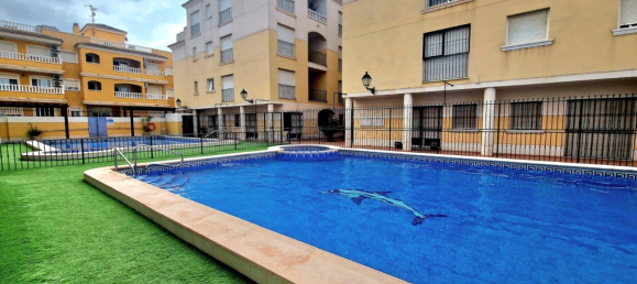 2 bedrooms Apartment in Alicante, Spain No. 162657 3