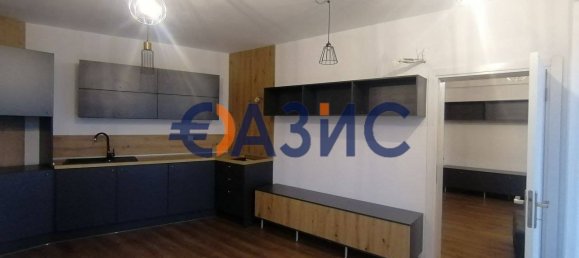 3 Schlafzimmer Wohnung in Sveti Vlas, Bulgaria, Nr. 896 3