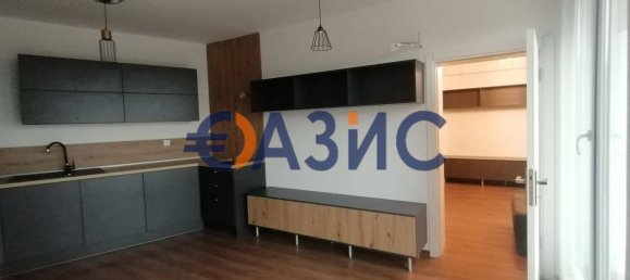3 Schlafzimmer Wohnung in Sveti Vlas, Bulgaria, Nr. 896 10