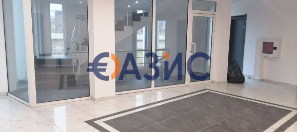 3 Schlafzimmer Wohnung in Sveti Vlas, Bulgaria, Nr. 896 27