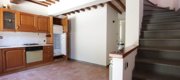 Дуплекс с 4 спальнями в Барберино Таварнелле, Италия № 347903 3