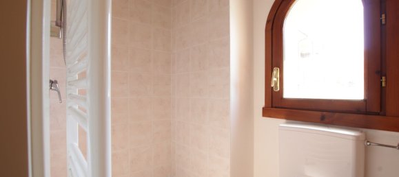 Дуплекс с 4 спальнями в Барберино Таварнелле, Италия № 347903 26