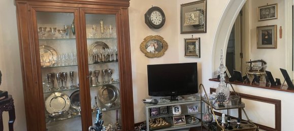 Apartamento de 4 habitaciónes en Chieri, Italy No. 276006 5