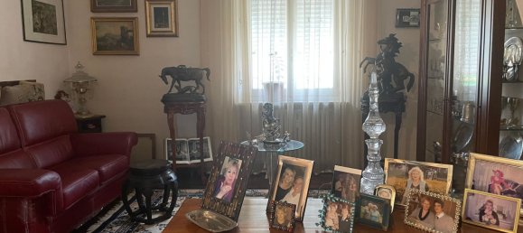 Apartamento de 4 habitaciónes en Chieri, Italy No. 276006 6